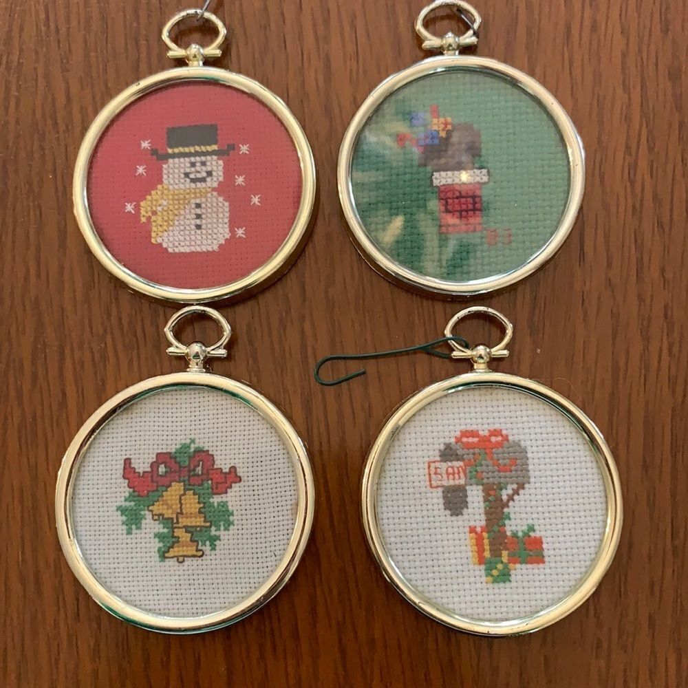 4 vintage round‎ gold framed embroidered Christmas tree ornaments